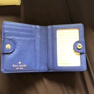 BLUE KATE SPADE WALLET